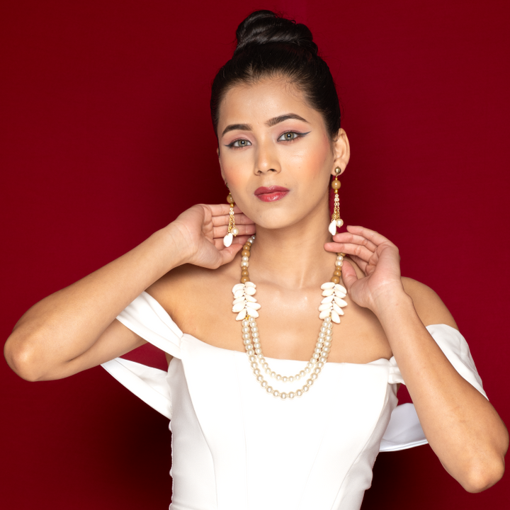 Seashell Elegance Necklace