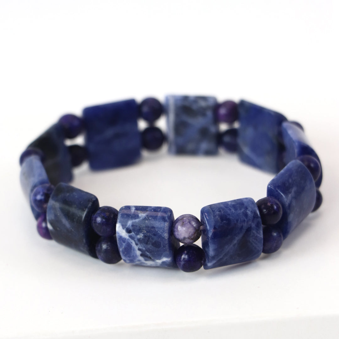 Bracelet for Better Communication