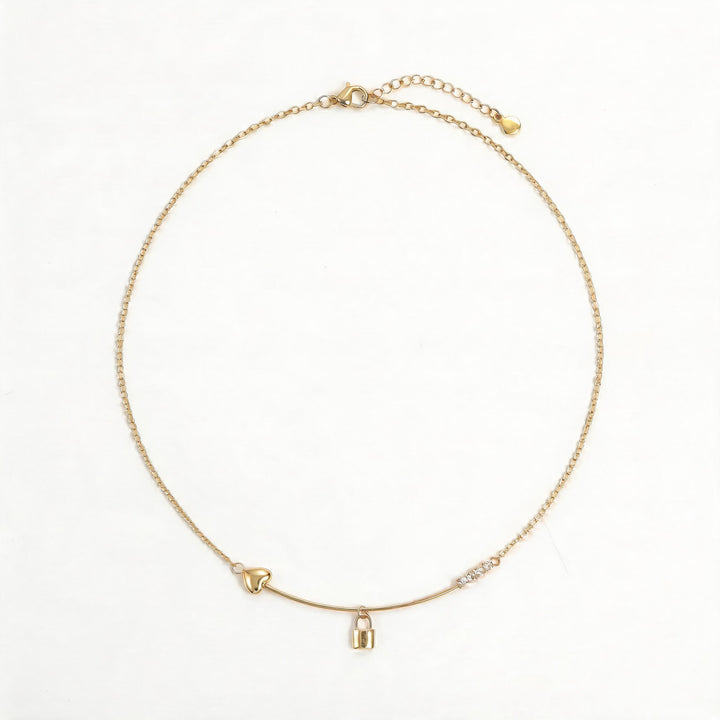 Golden Padlock Bar Necklace – Anti-Tarnish 18k Gold Plated Stainless Steel