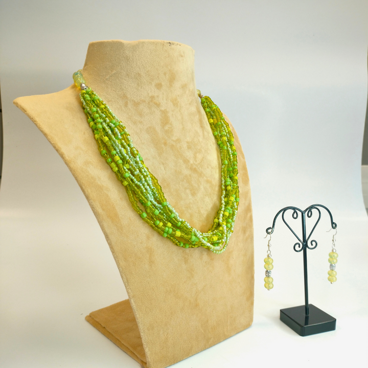 Trendy Seed Bead Necklace