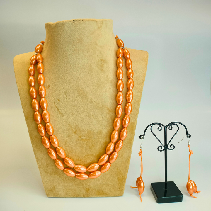 Trendy Ovel Shape Bead Necklace