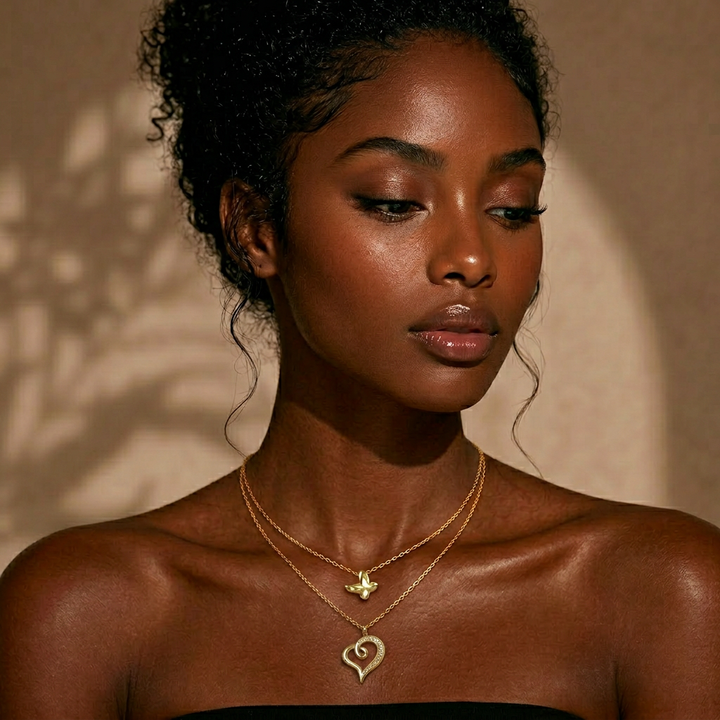 Sunburst Bloom Medallion Necklace – Waterproof 18k Gold Plated Stainless Steel