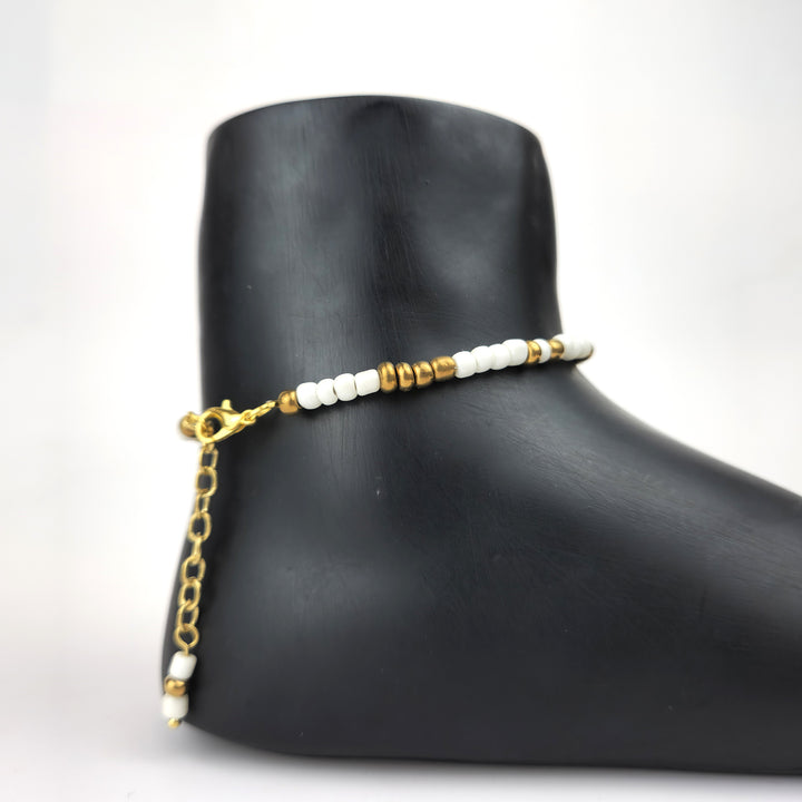 White & Gold Beaded Anklet