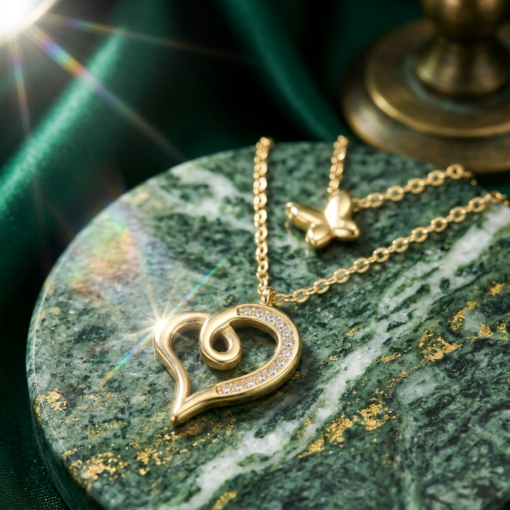 Sunburst Bloom Medallion Necklace – Waterproof 18k Gold Plated Stainless Steel