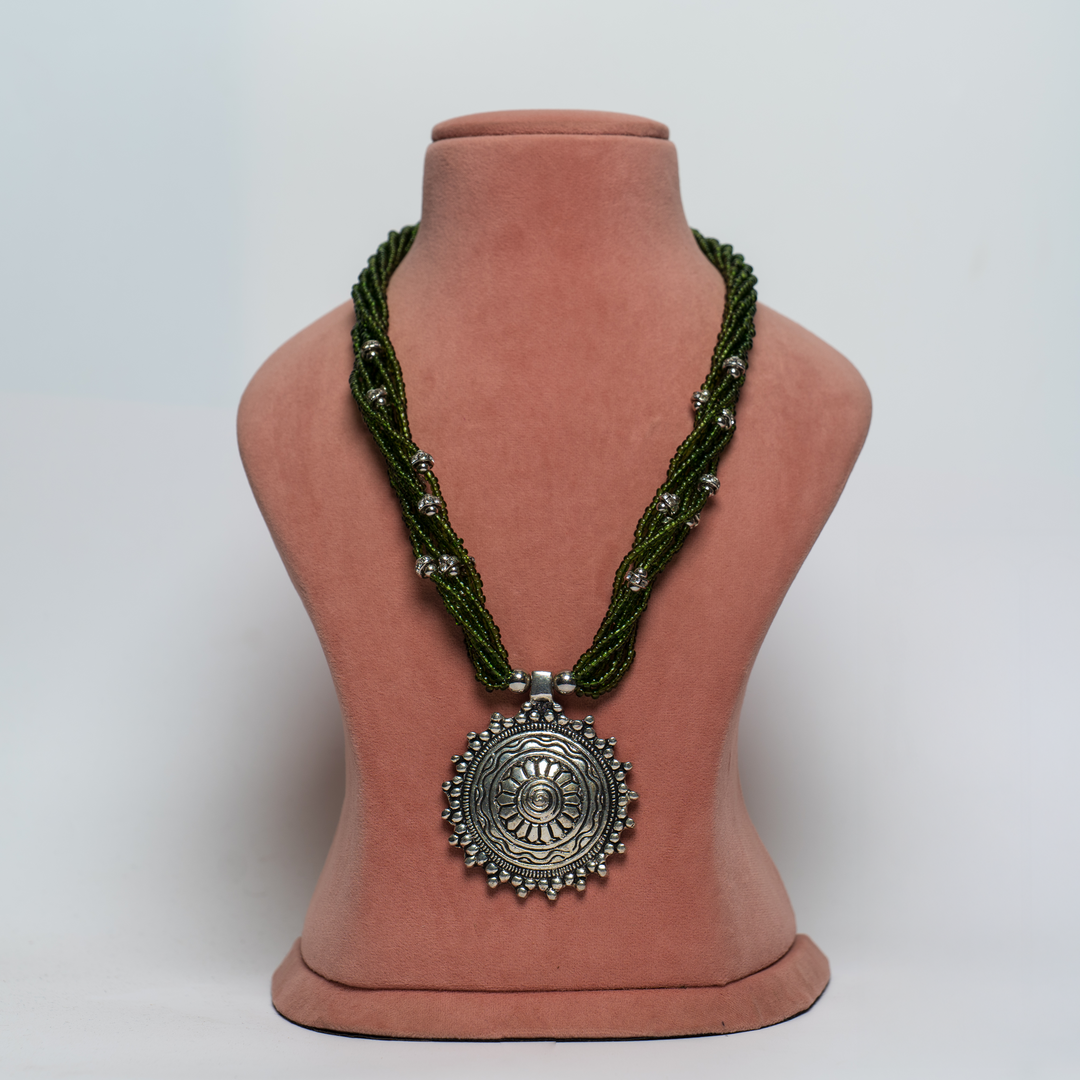 Green Beaded Necklace Set
