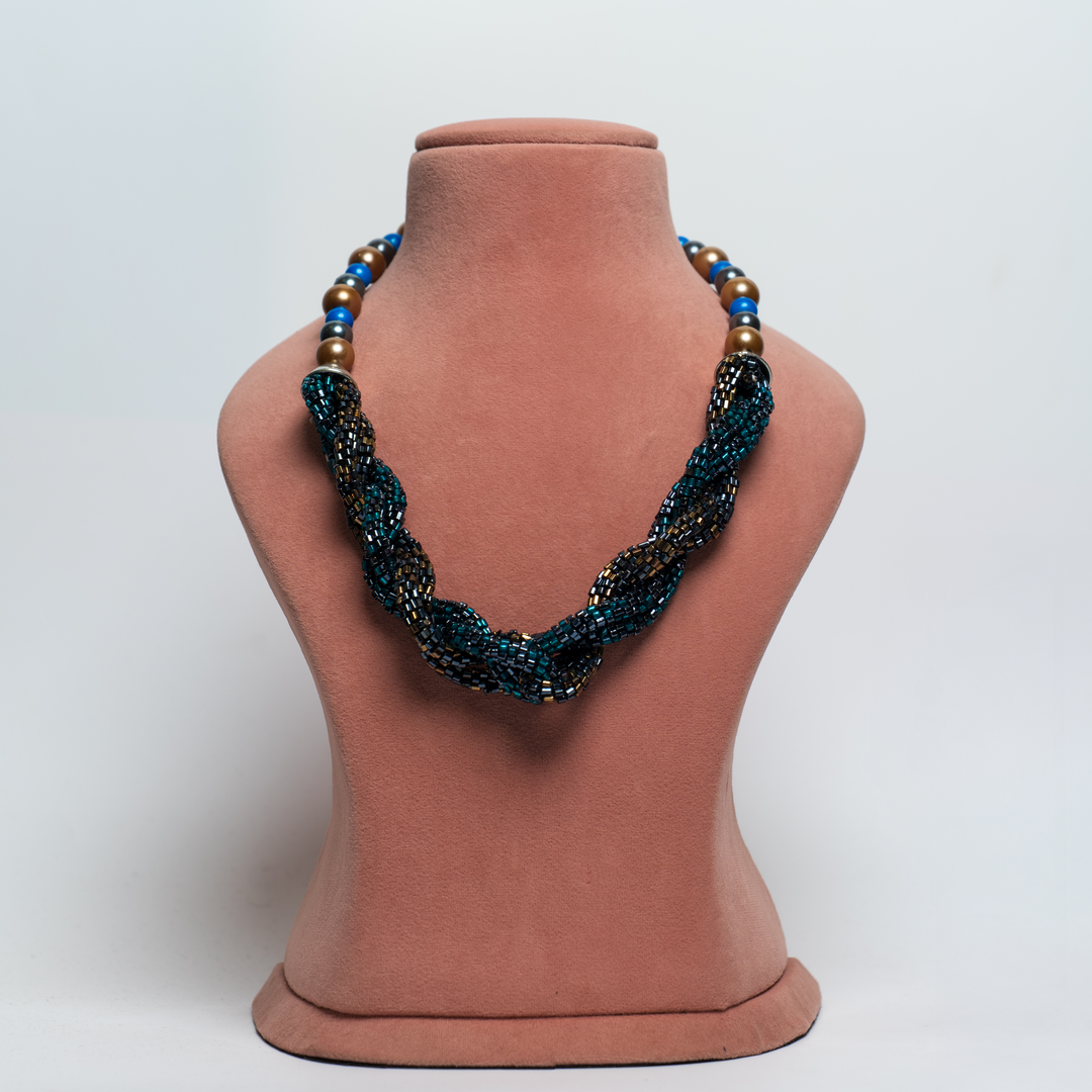 Luster Twist Beaded Necklace