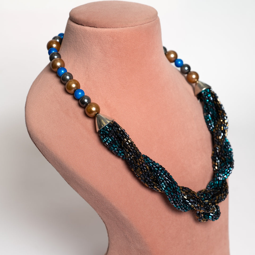 Luster Twist Beaded Necklace