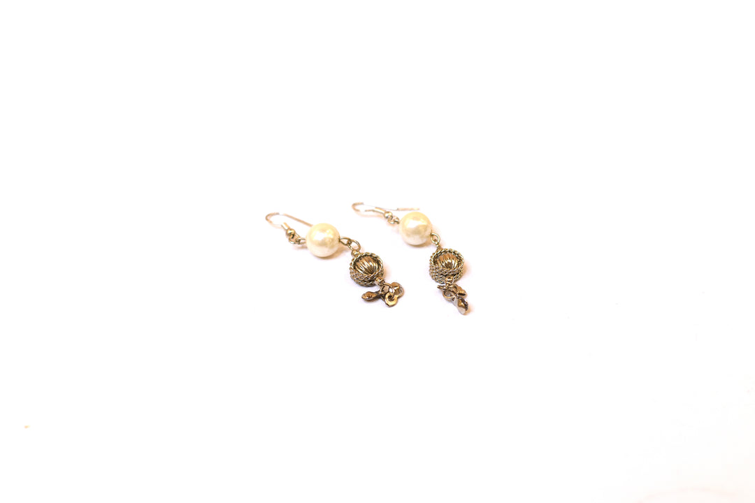 Metal Wire Balls & Pearl Beads Earing
