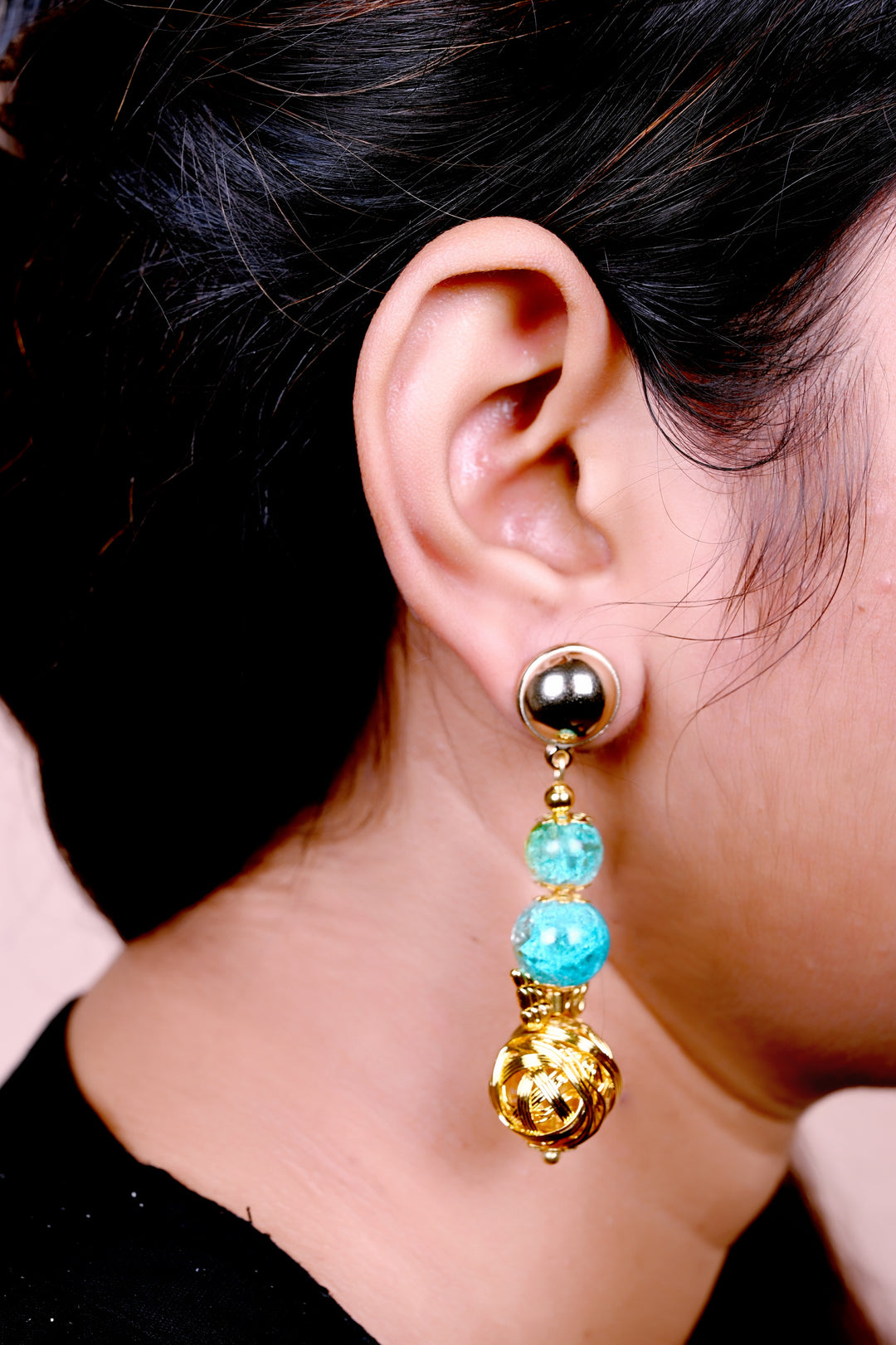 Round Glass Crackle Beads Earring Styled With Metal Charms & Metal Wire Balls