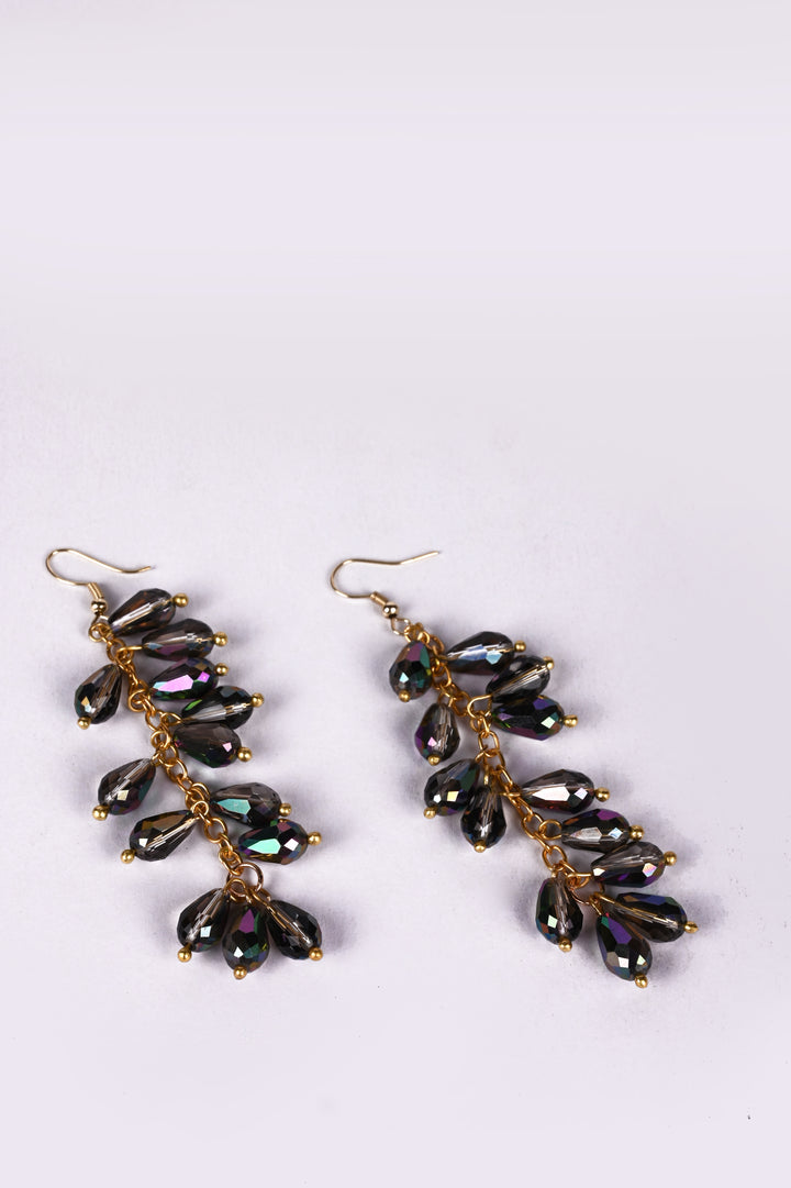 Gold Polished Metal Chain Earring Styled With Multi Layered Teardrop Shaped Glass Beads