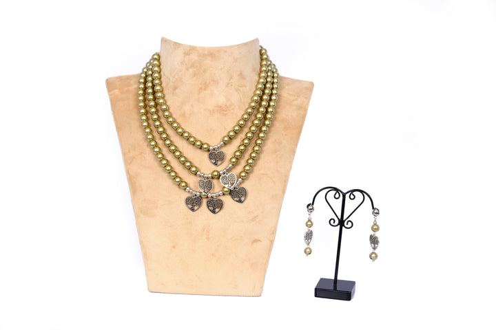 Pearl Bead Necklace with Metal Charms