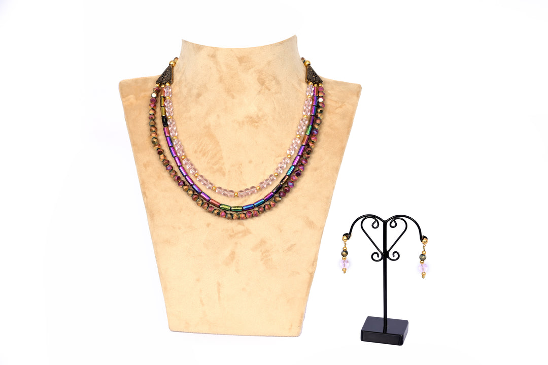 Polished Glass Bead Necklace