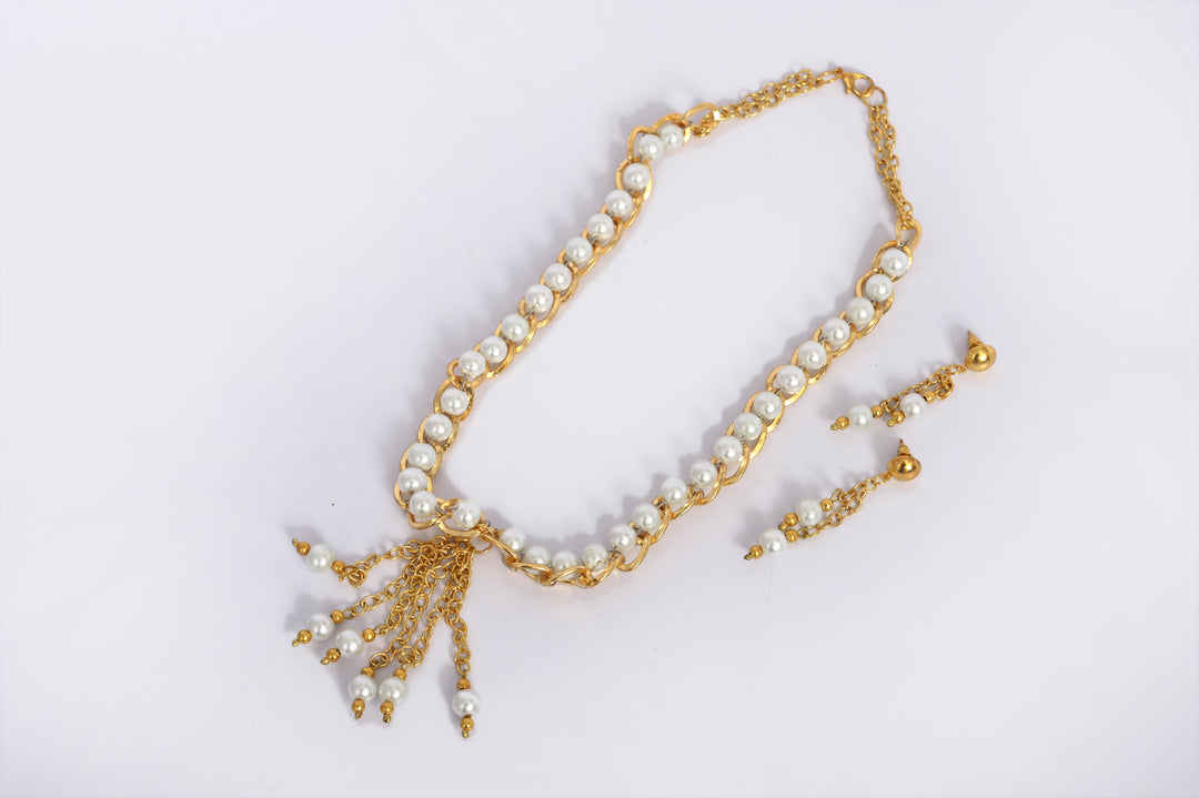 Pearl Bead Necklace with Chain