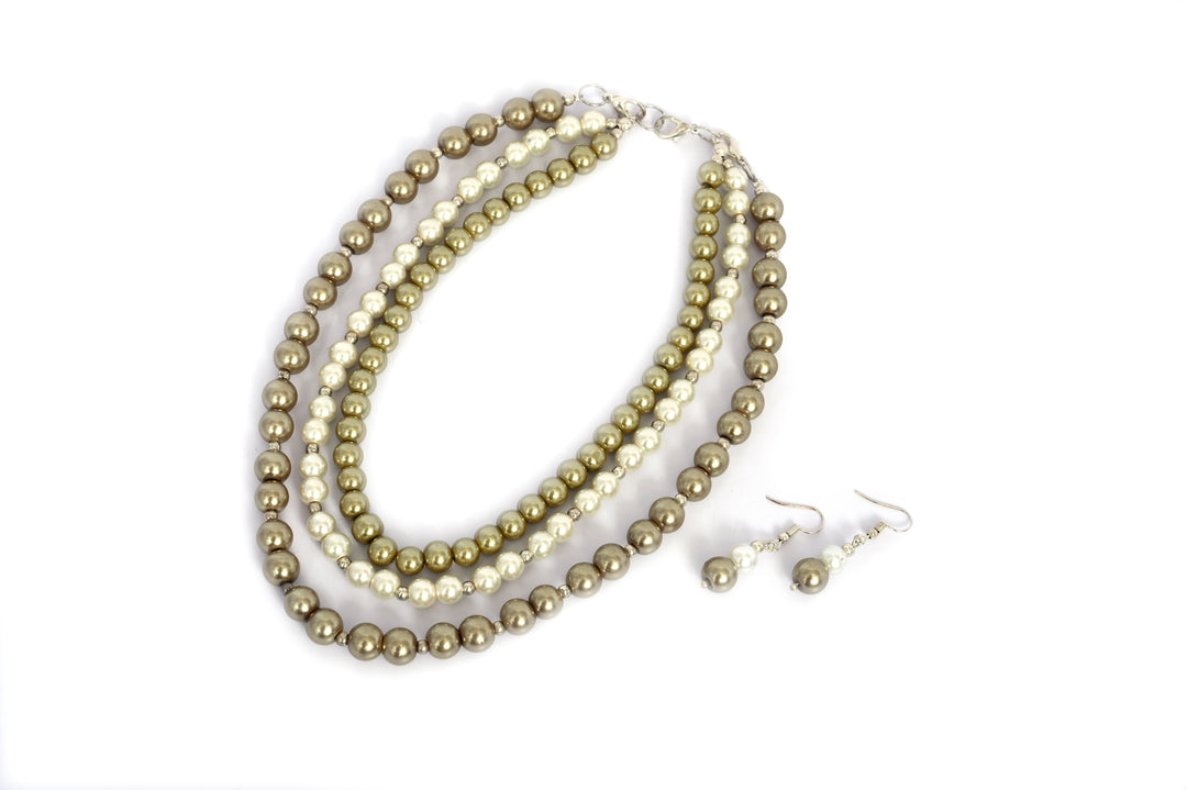 Multi Layer Pearl Beads Necklace