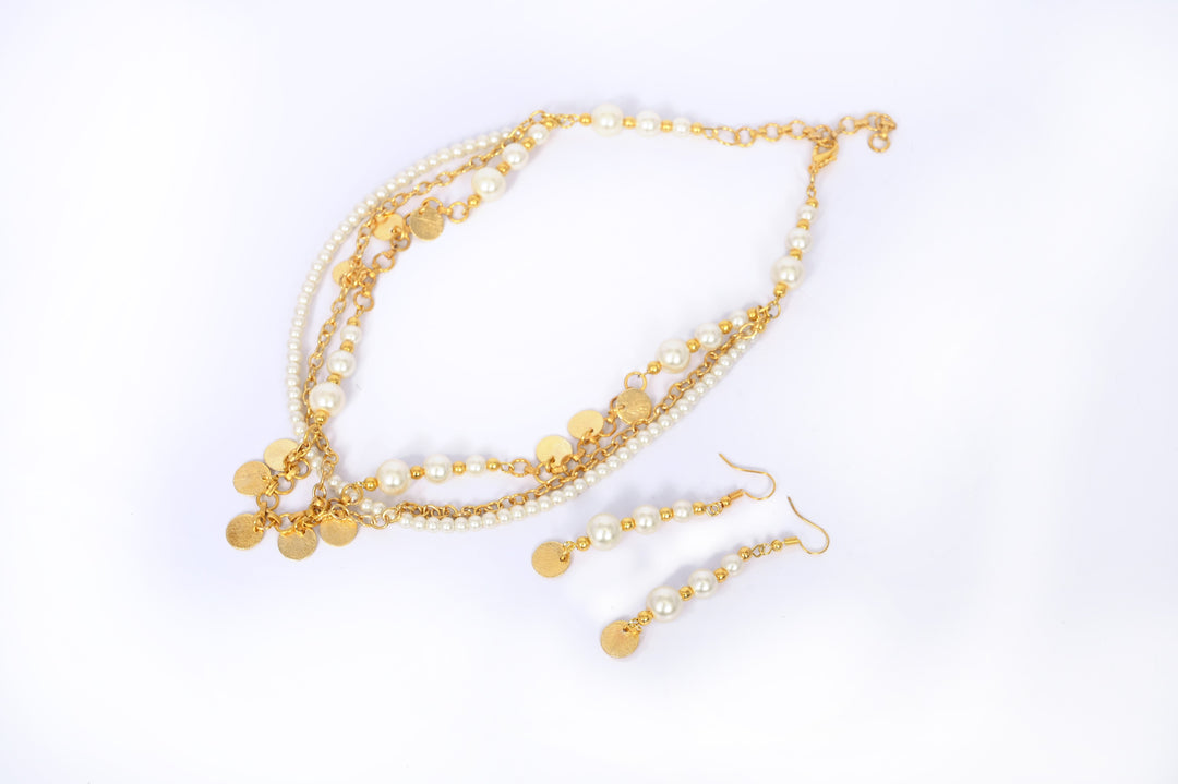 Glass Bead Necklace with Golden Chain