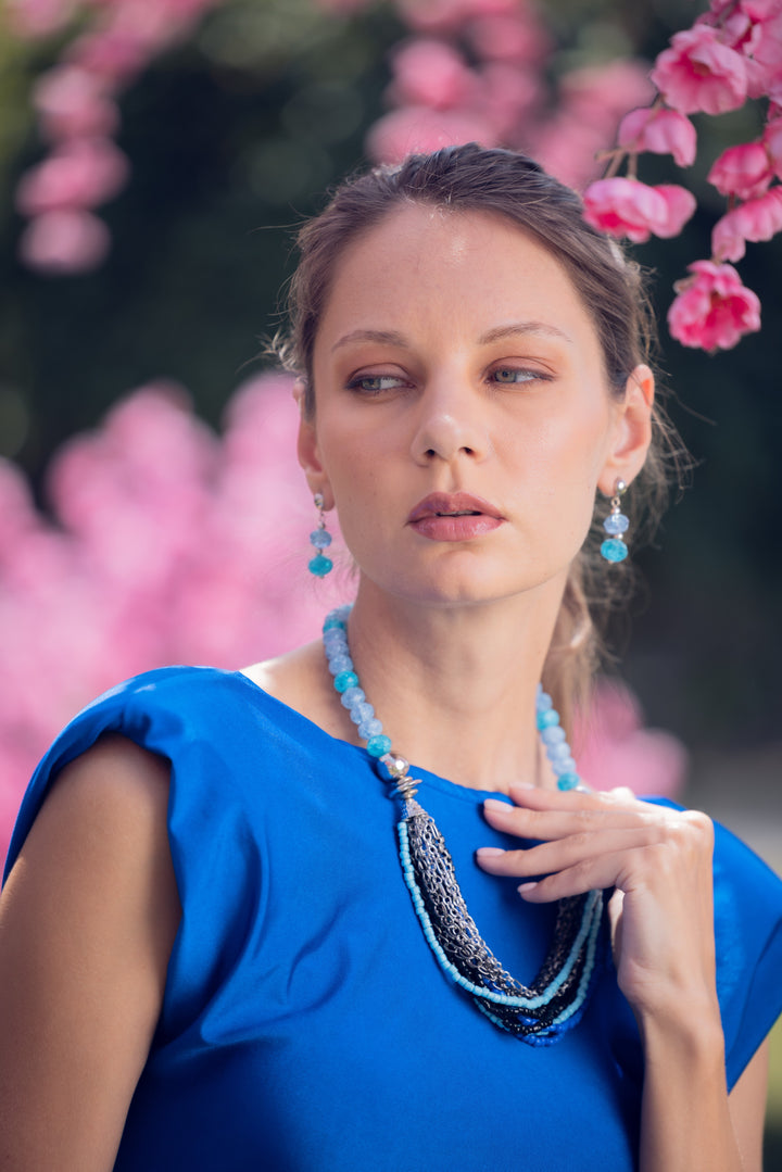 Crackled Faceted & Seed Beads Necklace