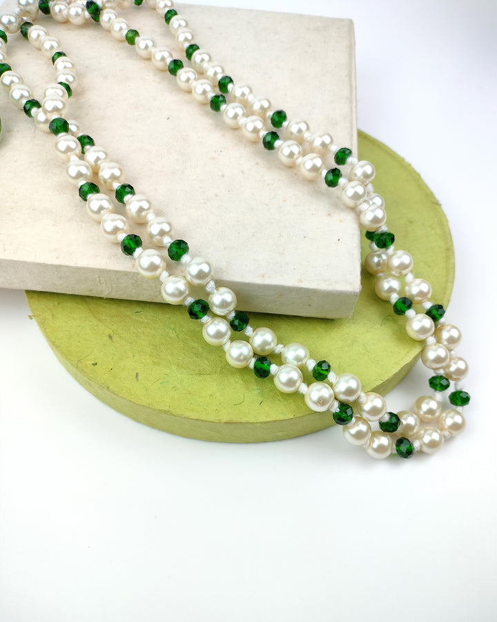 Pearl and Emerald Elegance Necklace