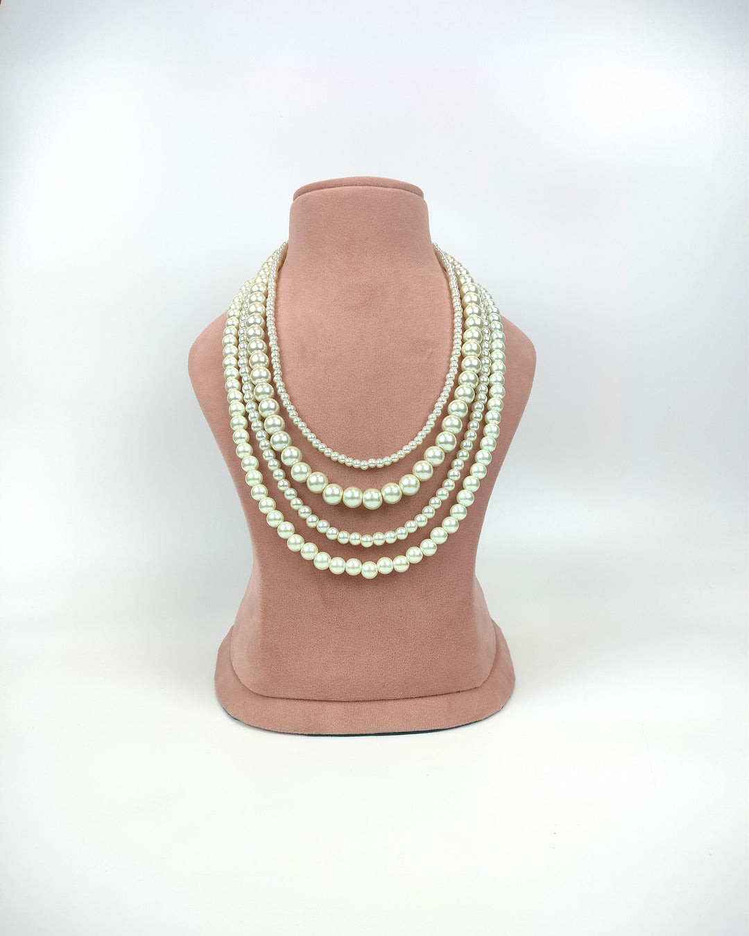 Layered Pearl Necklace Set