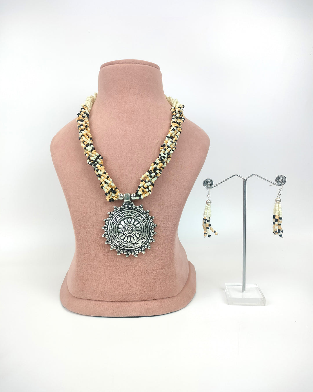 Tribal Chic Necklace Set