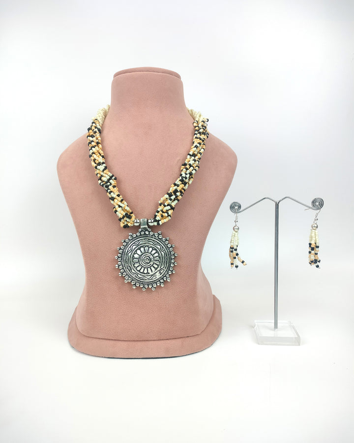 Tribal Chic Necklace Set