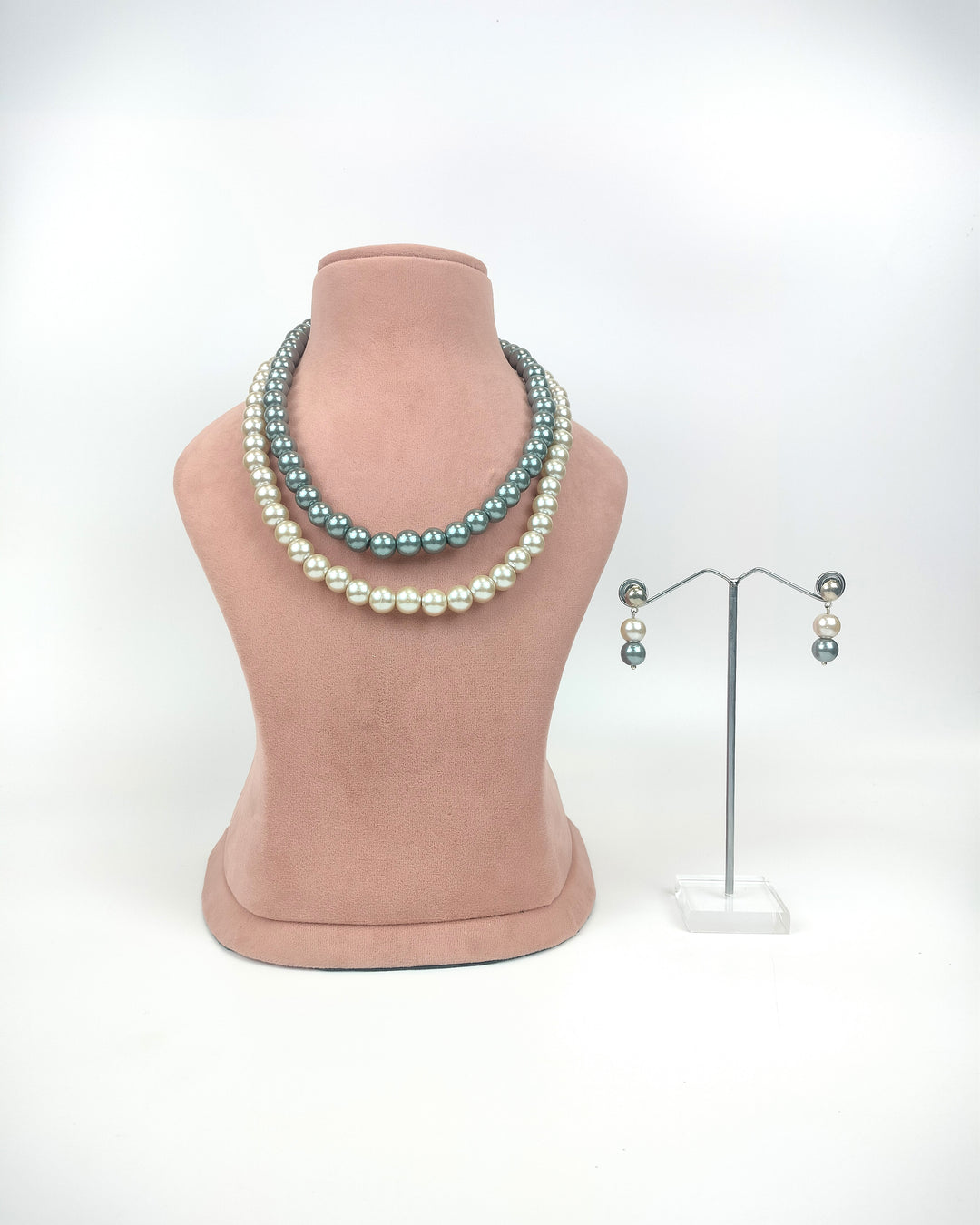 Two-Tone Pearl Necklace Set