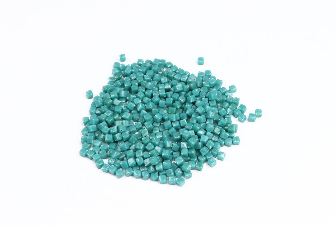 De-Lemon Premium Pressed Glass Beads