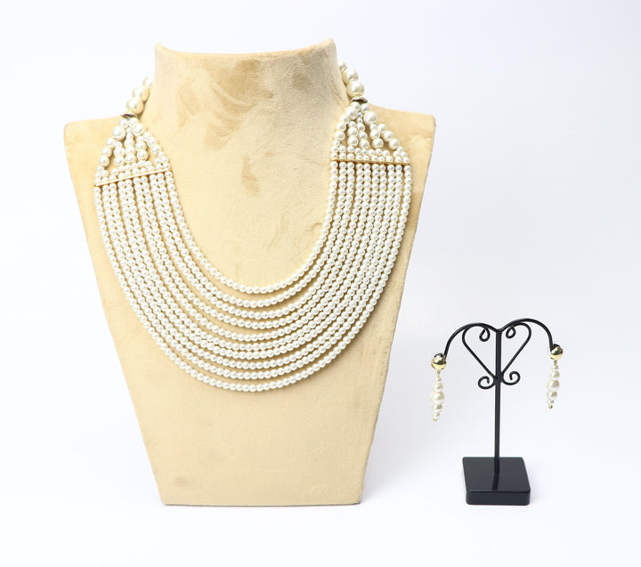 Trendy Pearl Beads Necklace