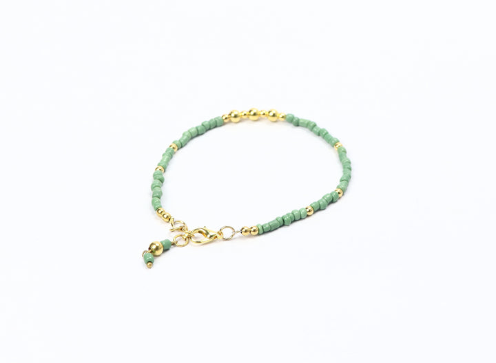 Green Tone Glass Beads Anklets