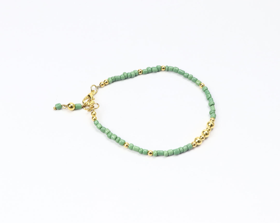 Green Tone Glass Beads Anklets