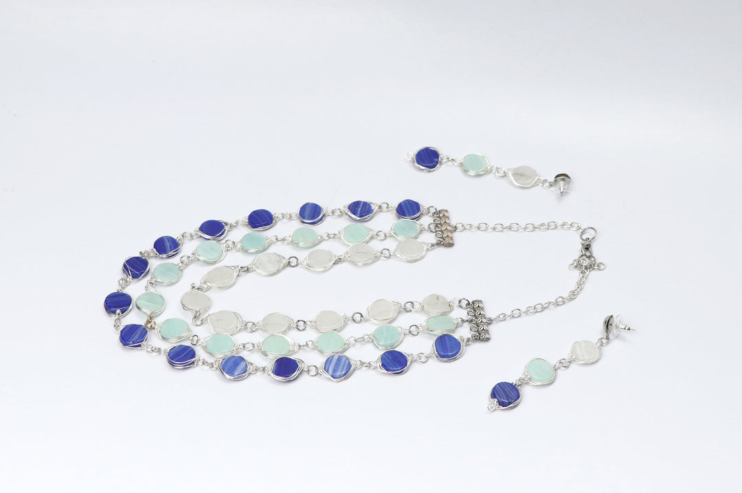 Stylish Press Glass Beads Necklace