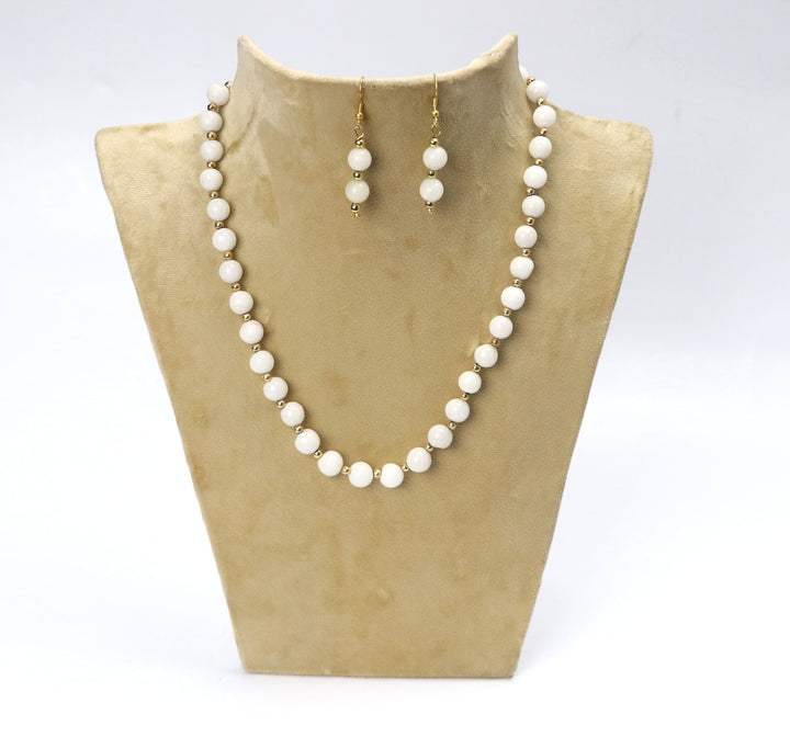 Antiqe Look White Stone Necklace