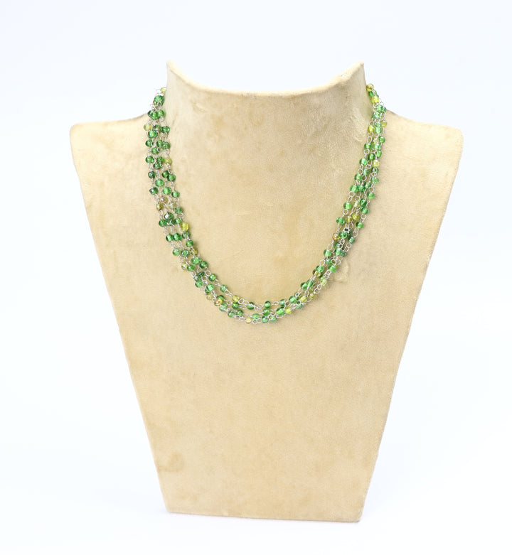 Short Wire Necklace With Glass Bead