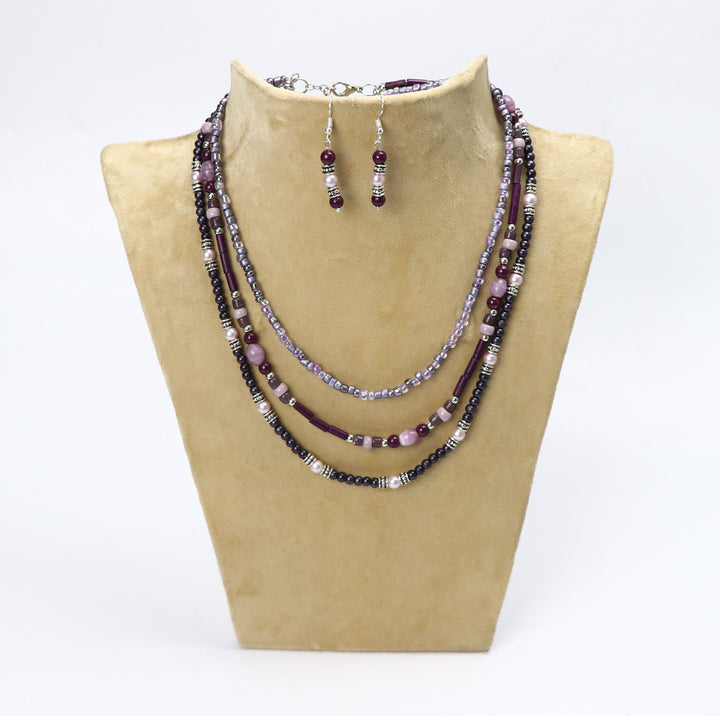 Trendy Stylish Seed Bead Necklace