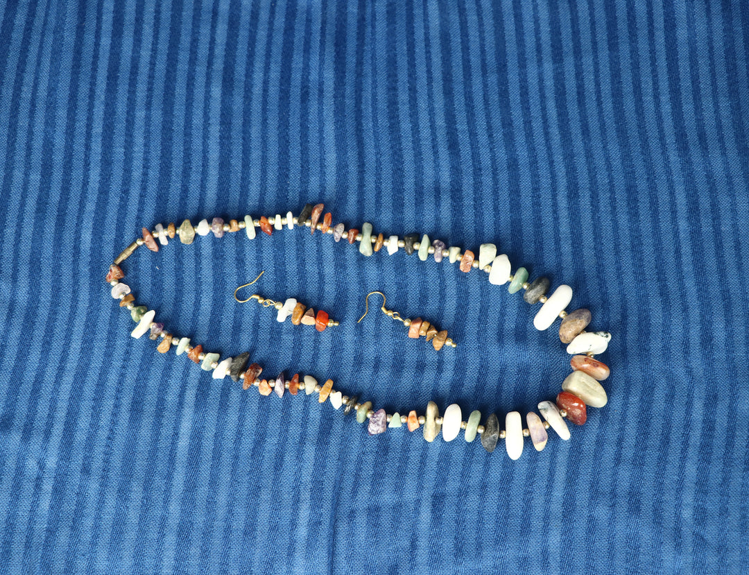 Antique Semi Precious Stone Chips Necklace