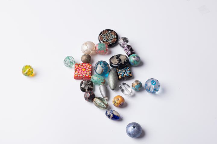 De-Lemon Premium Hand-Painted Beads
