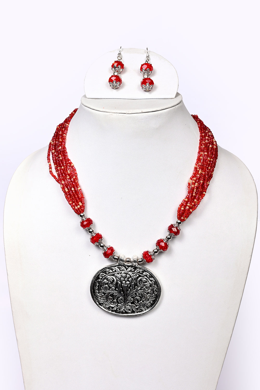 Seed Beads Necklace With Pendant