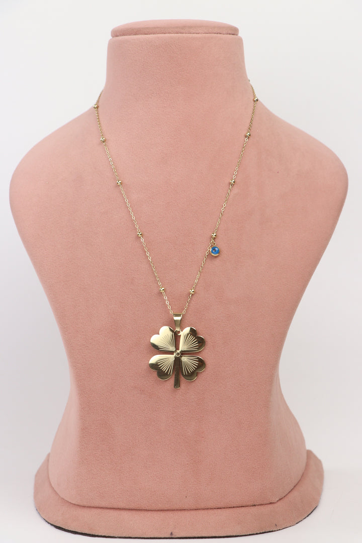 De-Lemon gold lariat necklace with mother of pearl style heart charms