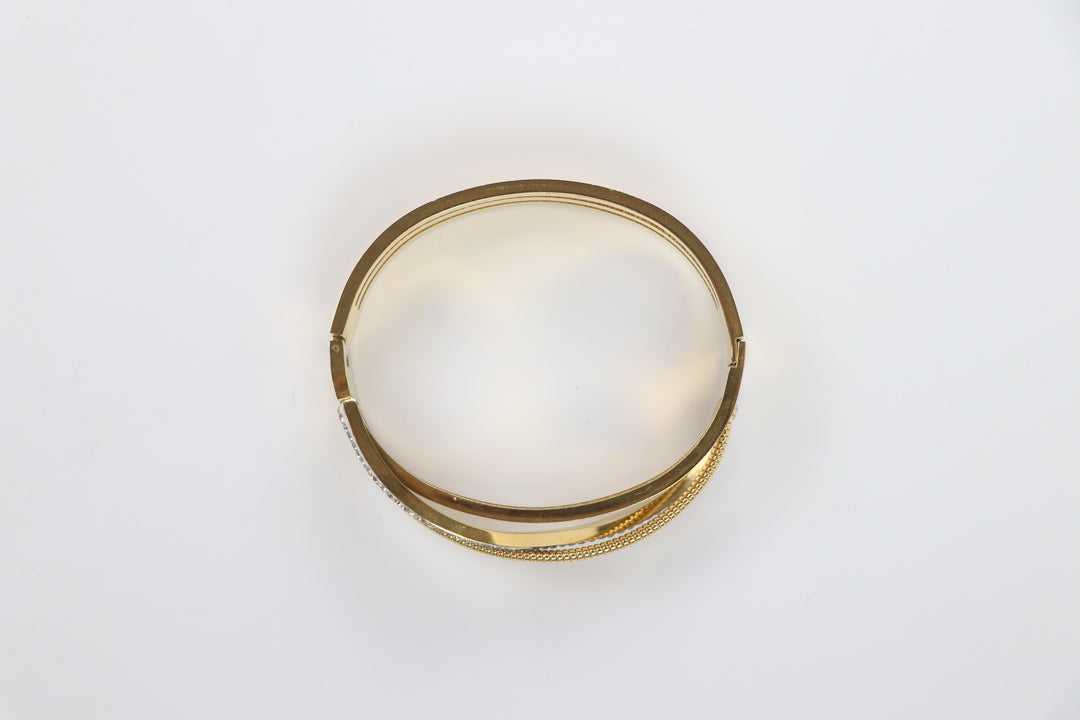 Delemon silver infinity loop open-work crystal bangle bracelet in waterproof 316L stainless steel