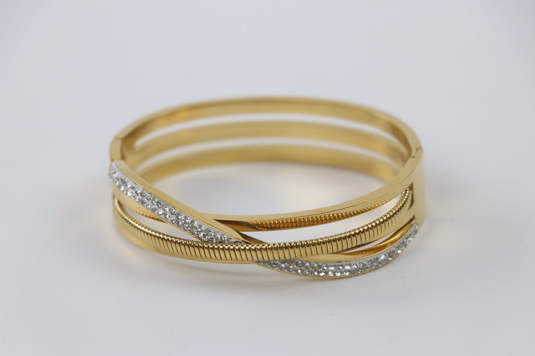 Delemon silver infinity loop open-work crystal bangle bracelet in waterproof 316L stainless steel