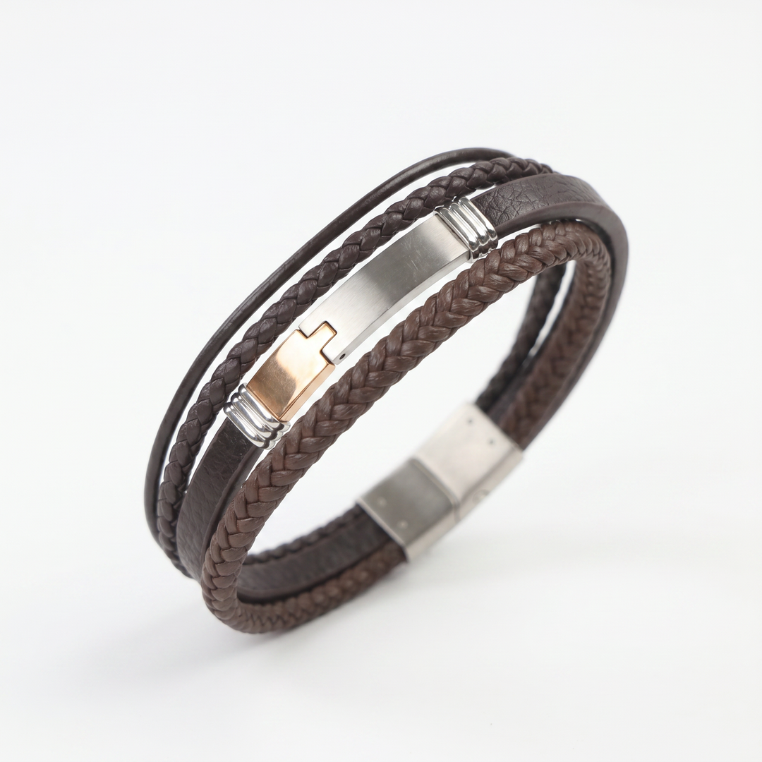 Delemon leather bracelet with a brushed stainless steel magnetic bar clasp