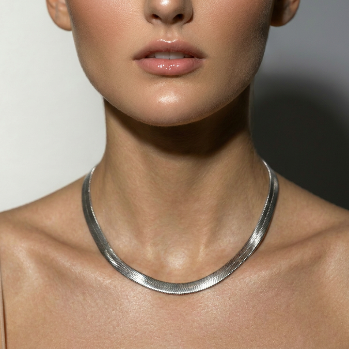 Delemon high-quality silver polished thick snake chain necklace featuring a smooth textured collar design