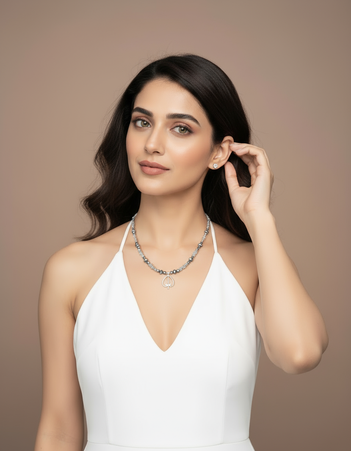 Shimmering Spade Necklace Set