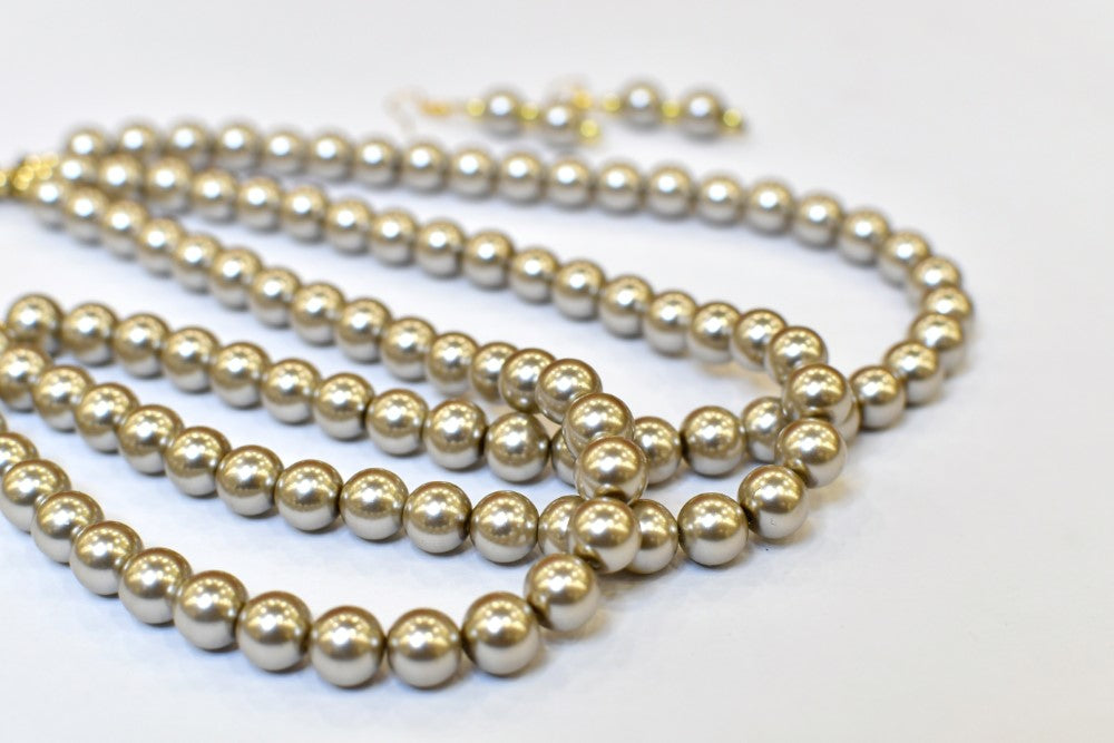 Multi Layerglass Pearl Bead Necklace